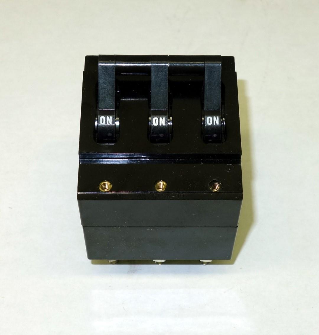 Circuit Breaker 3 Pole 3KW MEP Generator